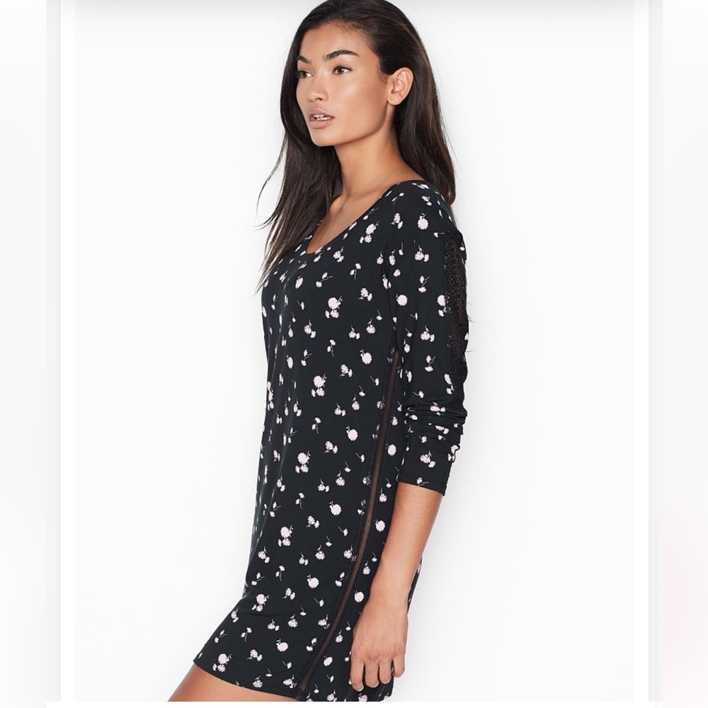 VICTORIAS SECRET sleepwear